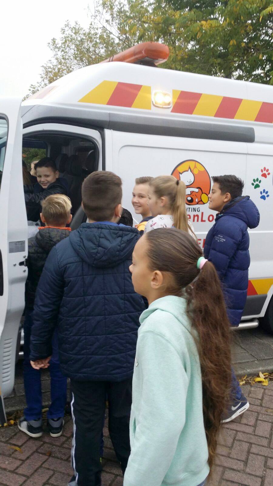 Kijkje in de dierenambulance Kijkje in de dierenambulance